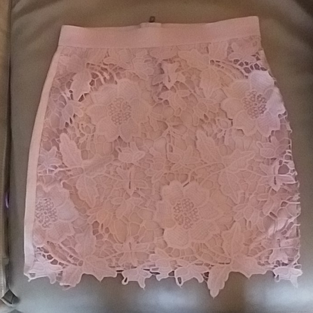 Stunning pink skirt